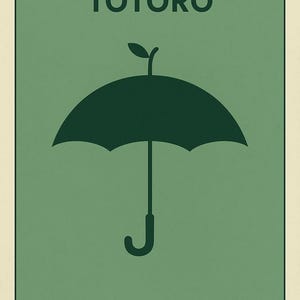 Puede incluir: Un p&oacute;ster verde con el texto "MY NEIGHBOR TOTORO" y el a&ntilde;o "1988". Una silueta de paraguas verde oscuro est&aacute; en el centro. El dise&ntilde;o est&aacute; sobre un fondo verde con un borde color crema.