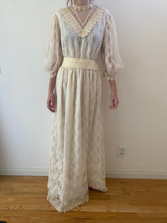 Vintage 1970s Ivory Wedding/Prairie Dress