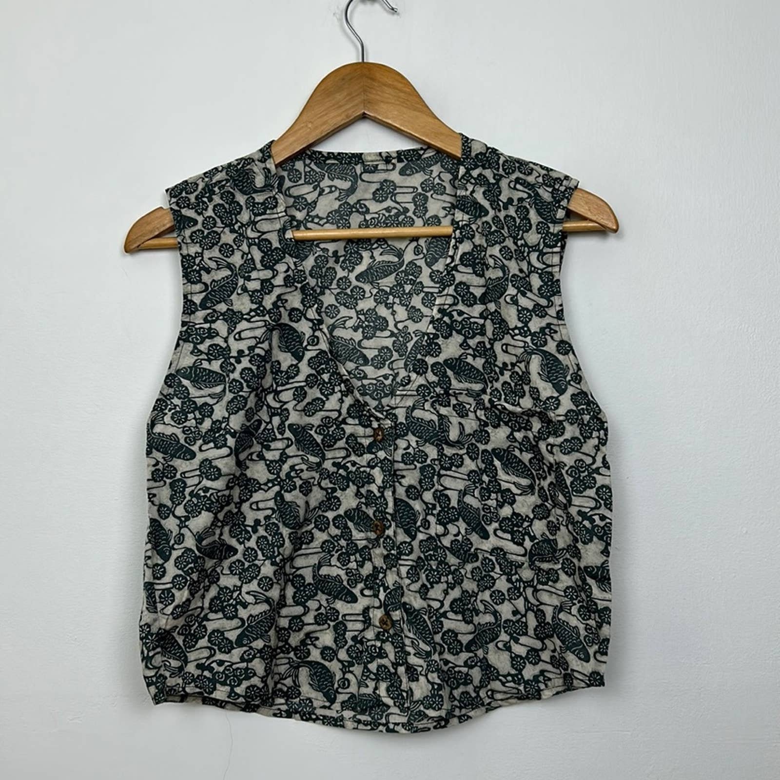 Vintage Women’s Patagonia Koi Fish Print Vest - Etsy