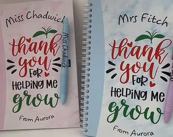 Caderno de agradecimento personalizado para professores com caneta