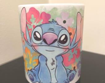 Caneca de cerâmica com tema do Stitch da Disney