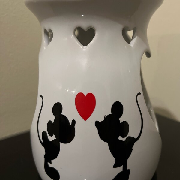 Disney Inspired personalised Valentines ceramic white wax/ oil burner with ***Free wax melts ***