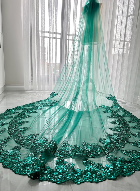 Two Layered Emerald Green Wedding Veil Floral Lace Cathedral Veil with Sequin Bridal Veil Green Tulle Embroidered Veil Emerald Wedding Dress