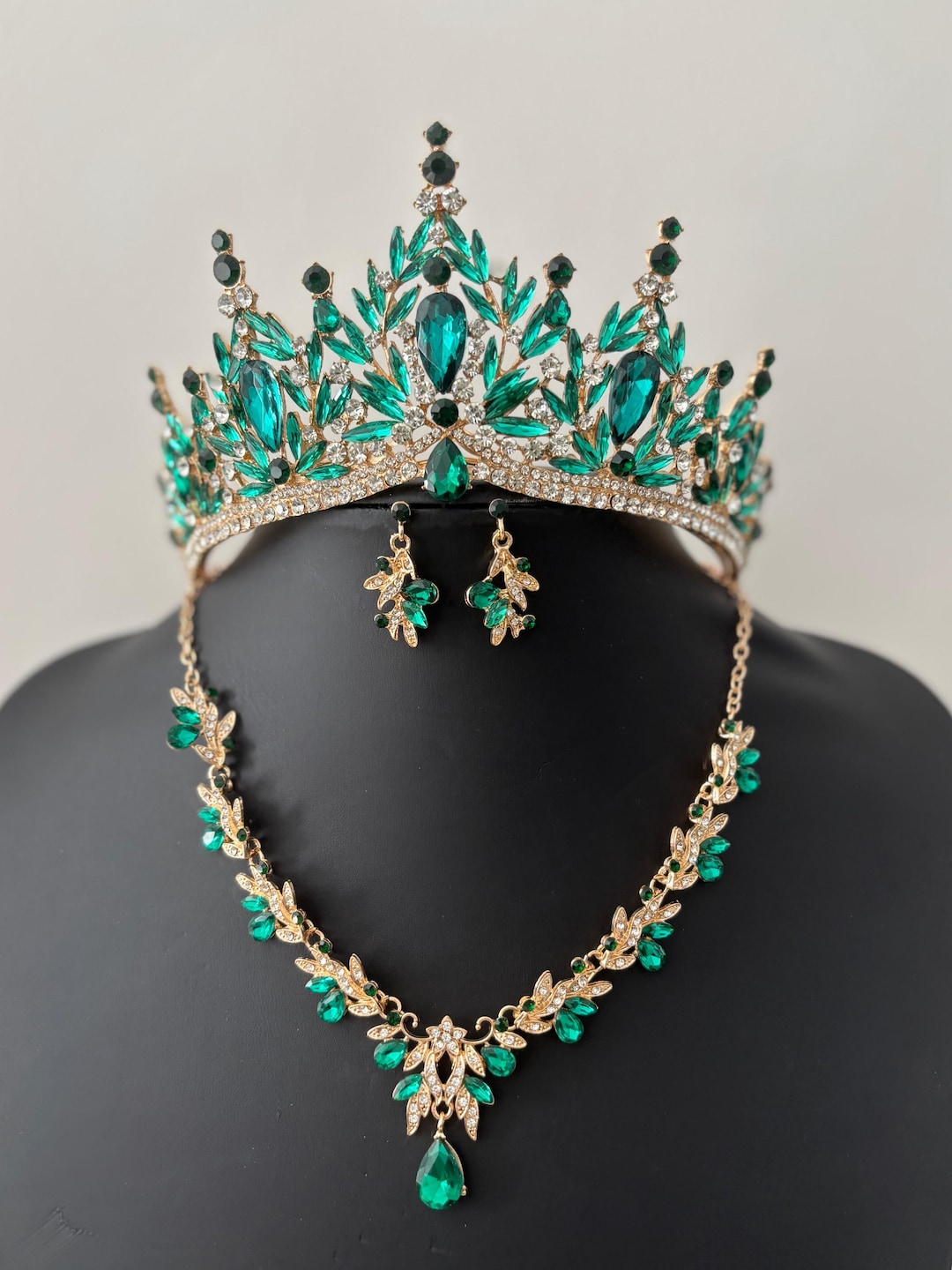 Baroque Emerald Green Crystal Tiara Set Gold Bridal Necklace Earrings ...