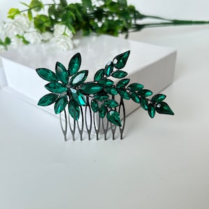 Emerald Green Bridal Hair Piece, Wedding Hair Pins, Dark Green Jewelry For Women, Emerald Jewelry, Bridal Hair Comb, Green Hair Accessories