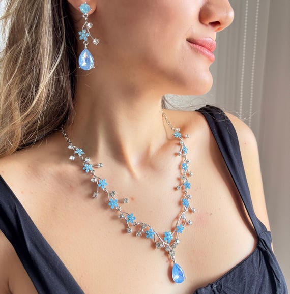 ステラブライダル ネックレス&イヤリングセット キュービック