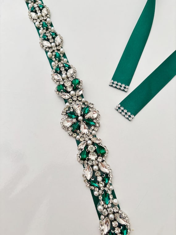 Emerald Green Floral Bridal Belt Crystal Green Wedding Belt Rhinestone Belt Wedding Dress Belt Crystal Bridal Sash Belt Bridal Shower Belt