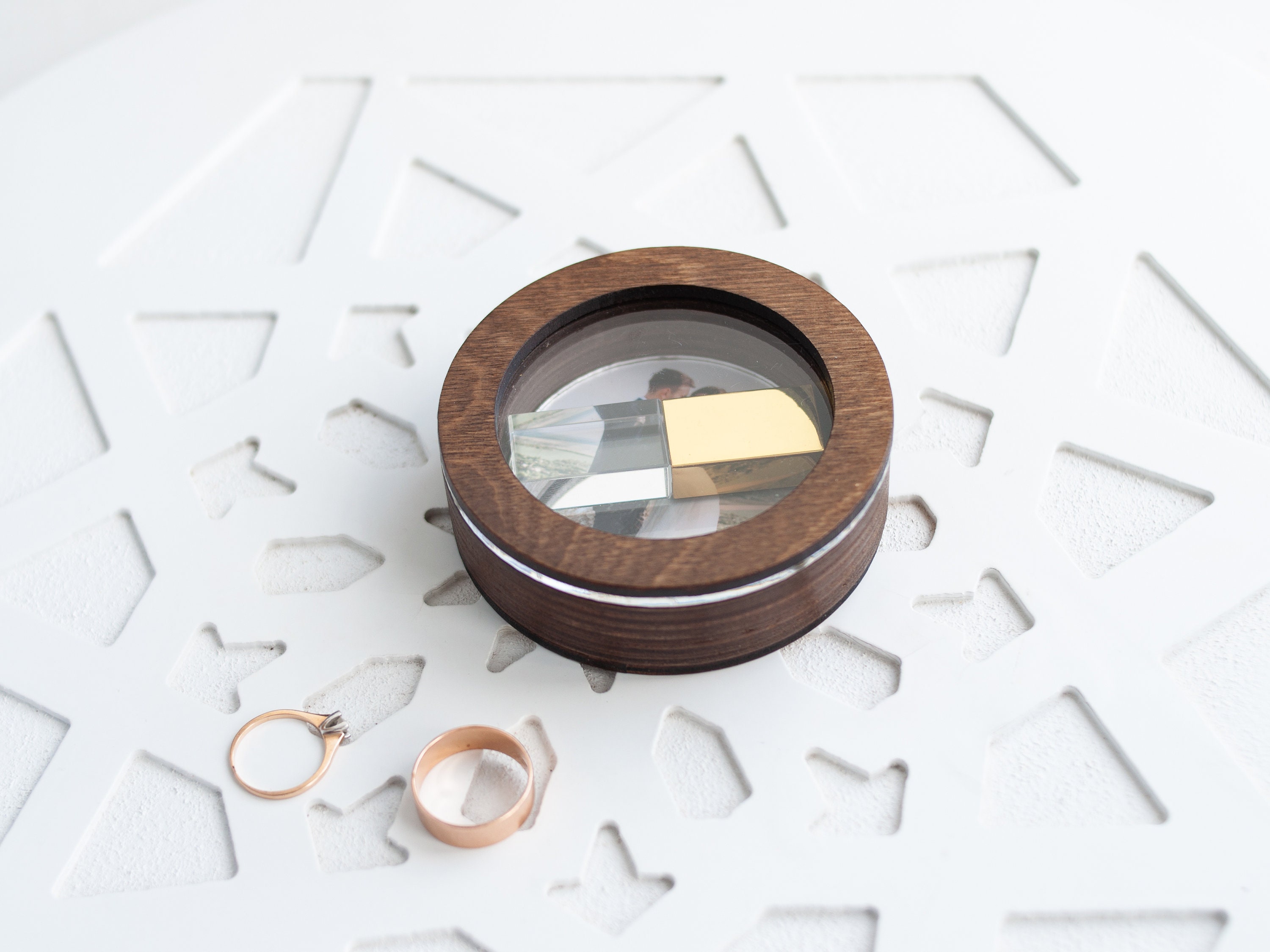 Scatola USB personalizzata per matrimonio con chiavetta USB in vetro USB 3.0 | Chiavetta USB dorata in confezione regalo Scatola USB personalizzata per matrimonio con chiavetta USB in vetro USB 3.0 | Chiavetta USB dorata in confezione regalo