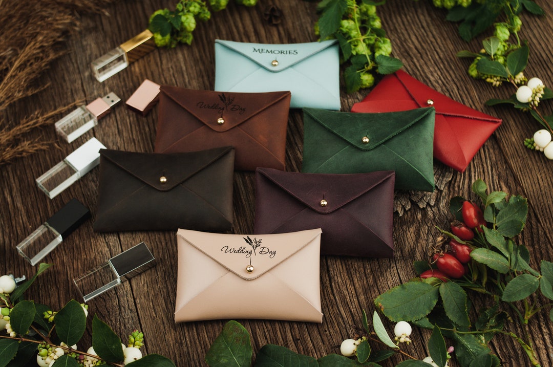 Engraved Gift Envelope for a Wedding Crystal Flash Drive Envelope for