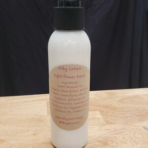 Silky Lotion - Non-Greasy Light Flower
