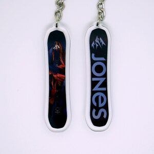 Handmade 3D Snowboard Jones-Inspired Keychain - Frontier - Miniature Winter Sports Collectible - 2024