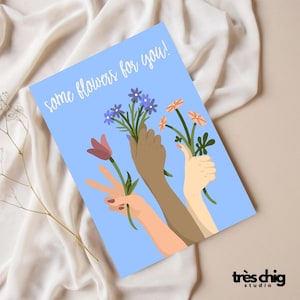 Postkarte "Some flowers for you" von Très Chig Studio, Geschenk, Blumen, Flowers, Present, Geburtstag, Geschenkidee, divers, danke, Thanks