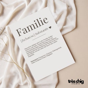 Postkarte "Definition Familie" von Très Chig Studio bedanken, Geburtstag, Geschenk, Family, Zuhause, lieblingsmensch, Gift, Mama, Papa