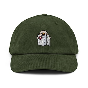 Chapeau en velours côtelé brodé avec motif canard de camping Lost Kawaii - Velours côtelé 100 % coton dans une variété de couleurs Essentiel de garde-robe