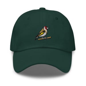 Stieglitz gestickt Dad Cap: Unisex Kappe aus Chino-Baumwolltwill