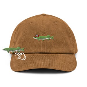 Hoed van geborduurde katoencorduroy Northern Pike: verstelbare pasvorm