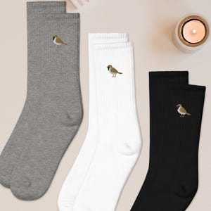 Calcetines bordados de gorrión, calcetines de regalo, mezcla de algodón acolchado, hechos en EE. UU., calcetines divertidos para ella o para él
