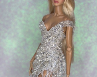 1:6 scale doll dress.  shiny bead and sequin embroidered fashion doll dress. Glitter dress for integrity toys. Evenning dress.