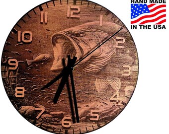 Reloj grabado con láser de perca americana