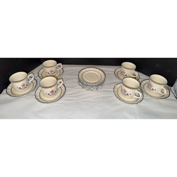 Vintage Cumberland Brambleberry Tea Cup and Saucer Set Stoneware