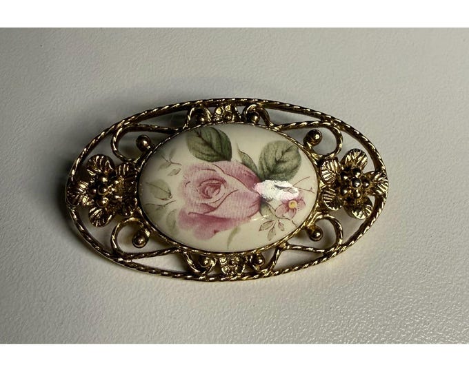 Vtg 1928 Pink Porcelain Rose Brooch Oval Gold Tone Ornate Transferware Lapel Pin
