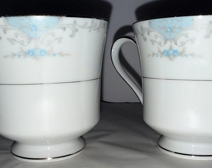 Heirloom by Fashion Royale Fine China M-5915 Footed Teacups (Set of 2)