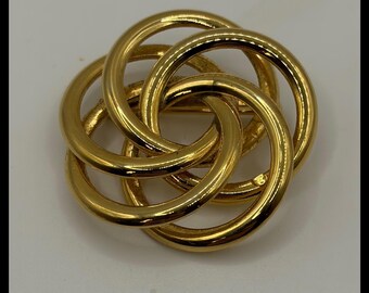 Napier Interlocking Circle Brooch Women Gold Tone Knot Classic Vintage