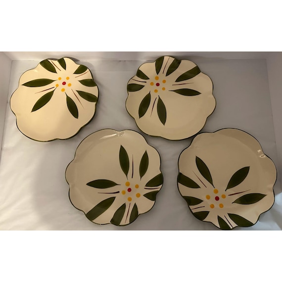 Temp-tations by Tara Salad Plates Set Cream Green Old World Flower Scalloped 8"