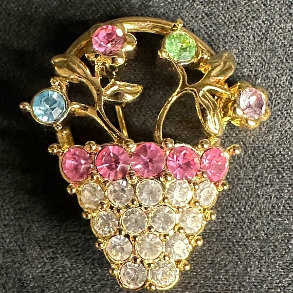 Vintage Monet Flower Basket Brooch OS Gold Rhinestone Floral