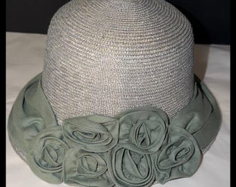 Lord & Taylor Cloche Hat Women Medium Sage Green Straw Floral Made in Italy
