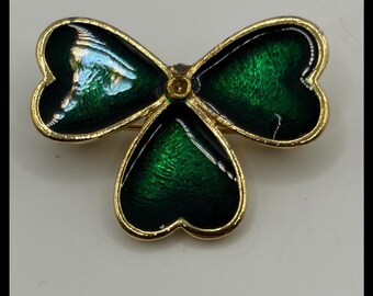 Unbranded Shamrock Brooch Womens Small Green Enamel Gold Tone St Patricks Day