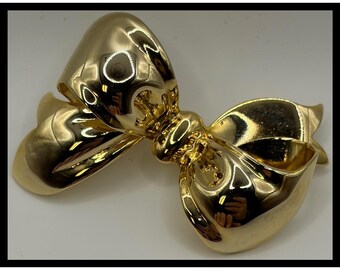 Bow Brooch Gold 3D Sculptural Statement Pin