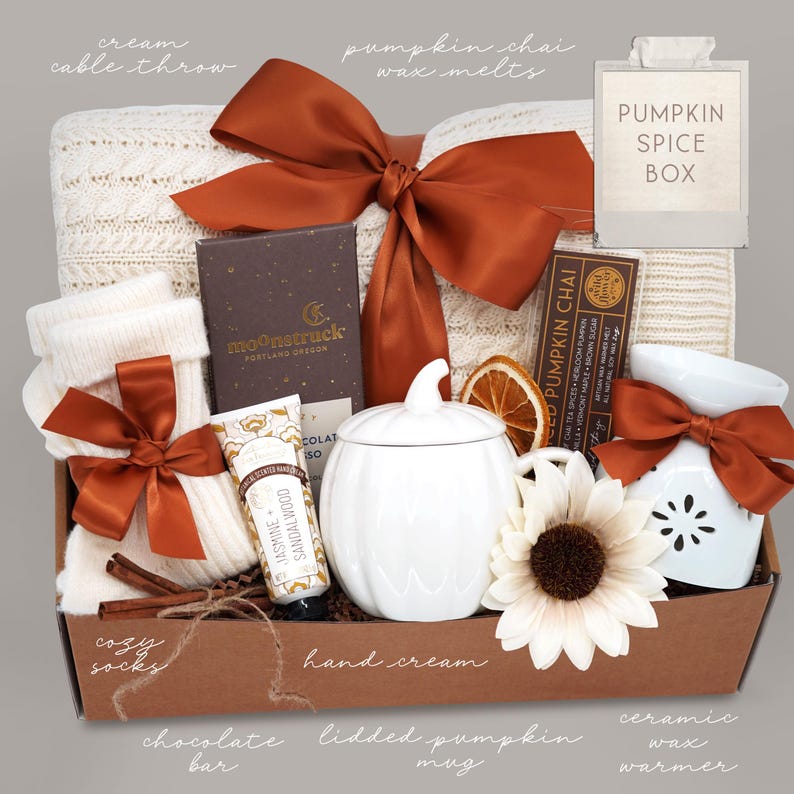 Halloween Boo Box for Her, Halloween Gift Box for Daughter, Fall Gift Box, Halloween Gift Box with Pumpkin, Boo Box for Girlfriend PUMPKIN SPICE BOX