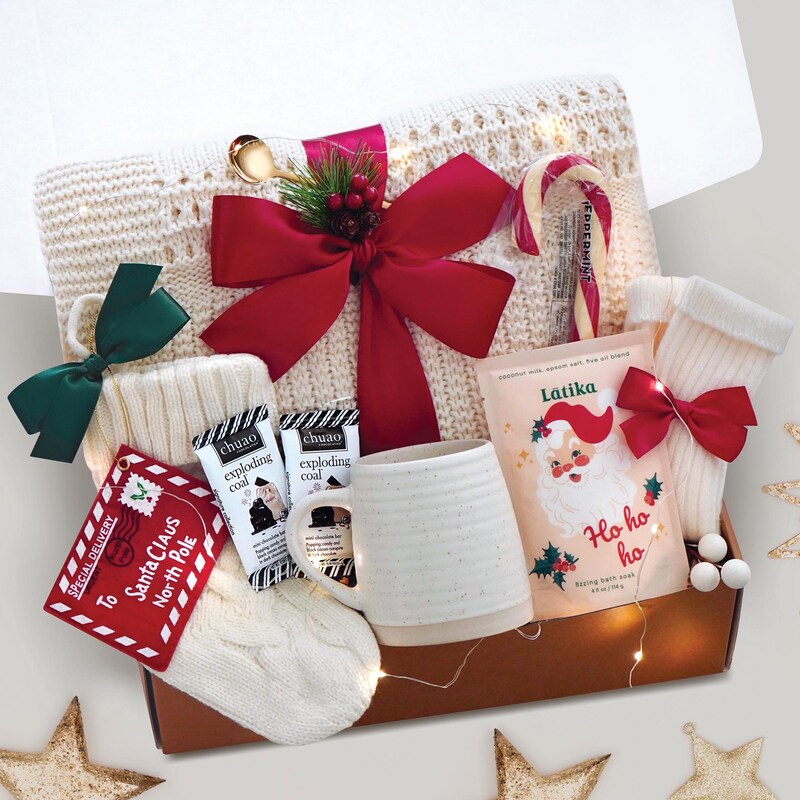 Christmas Gift Box - 60+ Gift Ideas for 2024