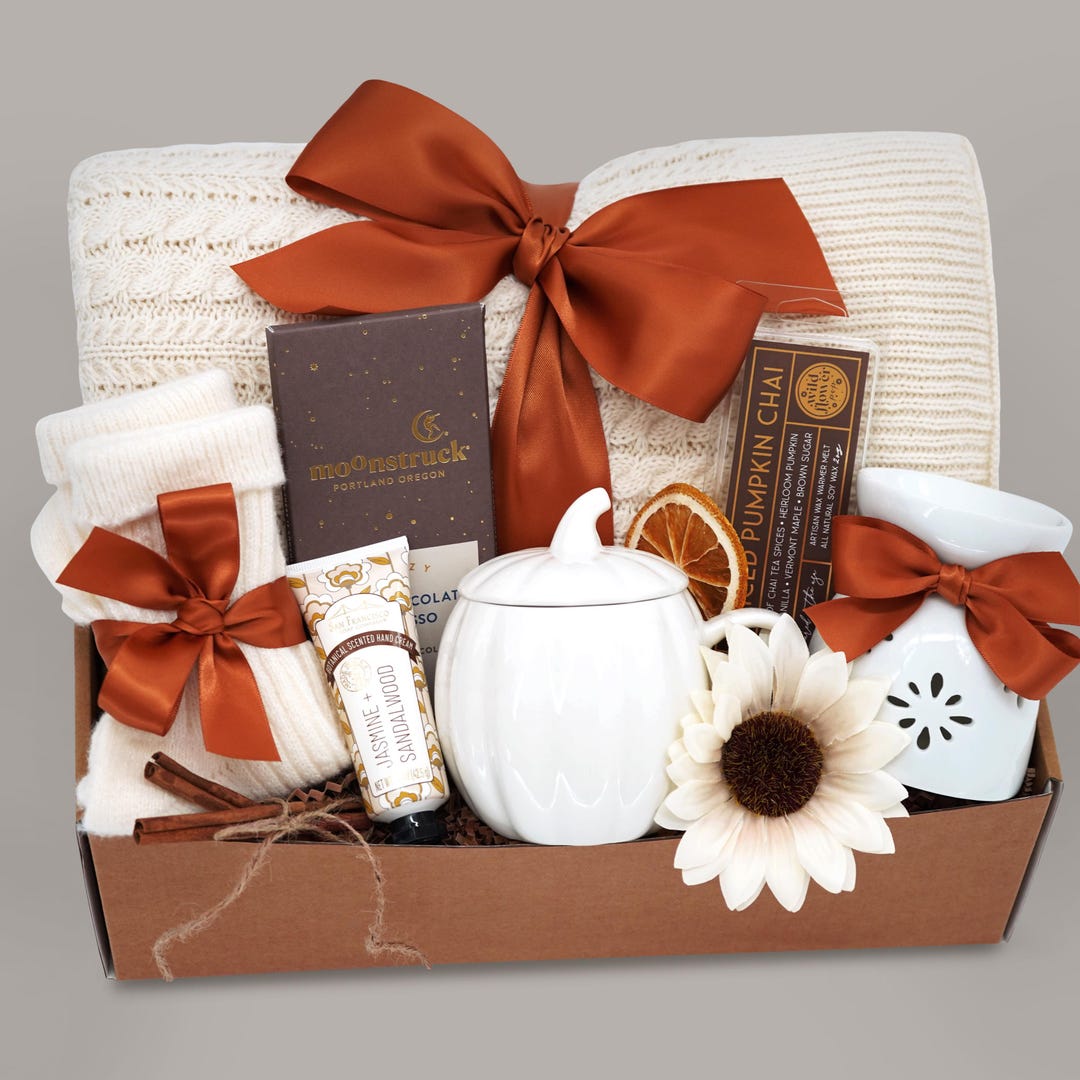Fall Gift Box for Women, Hug in A Box, Self Care Package, Fall