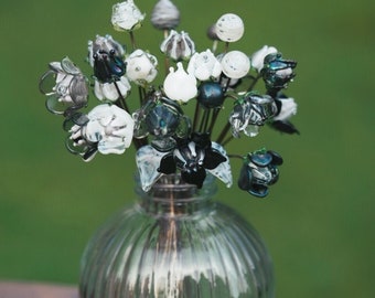 Ramo de flores de cristal negro con jarrón