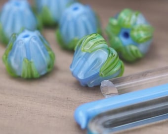 Rose Bud Lampwork Beads - Flower Beads - Lampwork beads - Jewellery Making - Artisan Beads - Esmerical