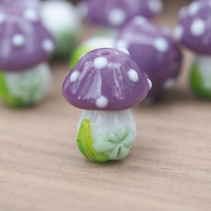 Contas de cogumelo feitas à mão em vidro soprado - Cogumelos de vidro - Contas de cogumelo - Contas de Amanita - Amanita de vidro -
