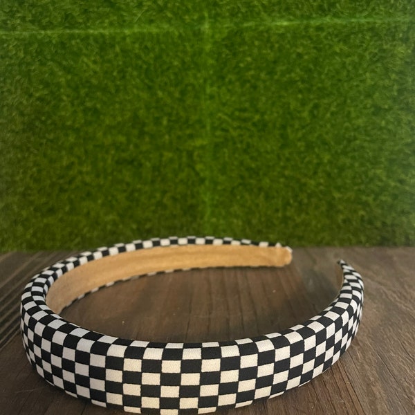 Checkered wide headband