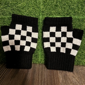 小物 fingerless gloves y2k opium archive 617G+1GDqPL._UY350_.jpg