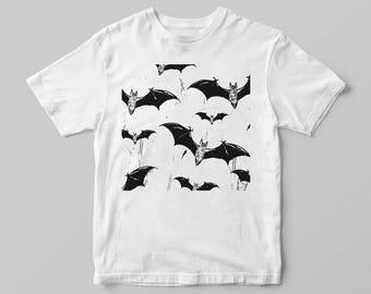 Gothic Bat Graphic T-Shirt - Vintage Horror Shirt