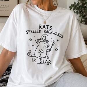 Råttor stavade baklänges är stjärna grafisk t-shirt, rolig råtta-t-shirt, fåniga t-shirts