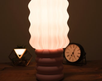 AUDREY Wavy Lamp | Made by Morii - Soft Pink