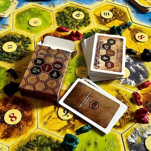 Fan van Kolonisten van Catan heeft kanskaarten gemaakt, onofficiële uitbreiding voor catan, Doubles Dice Cards voor Catan, uitbreiding bordspel, uitbreiding Catan