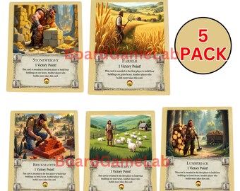Könnte beinhalten: Fünf Karten aus der Erweiterung für Die Siedler von Catan. Die Karten sind beigefarben mit Illustrationen eines Steinmetzes, eines Bauern, eines Ziegelmeisters, eines Hirten und eines Holzfällers. Jede Karte trägt den Titel der Karte und den Text "1 Siegpunkt!" Diese Karte wird dem ersten Spieler verliehen, der vier Gebäude auf [Ressource] baut. Ein anderer Spieler, der mehr baut, nimmt diese Karte.