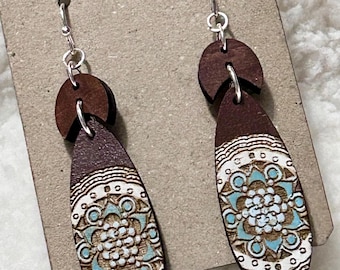 Wood Engraved Dangle Earring SVG File, Boho Floral Laser Cut (Digital File)