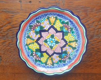 Mexican Ceramic Plate | Vintage Talavera Scalloped Display plate Signed Hernandez Pue Mexico | Authentic Colourful Talavera Plate