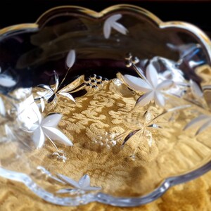 Pair of clear and frosted glass candy bowls | sweet dishes with flower design