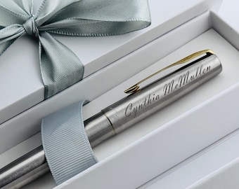 Personalized Parker Fountain Pen, Elegant Gift for Lady Boss, Custom Pen for Female Executive