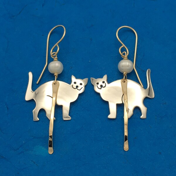 Cat Pearl Earrings Etsy